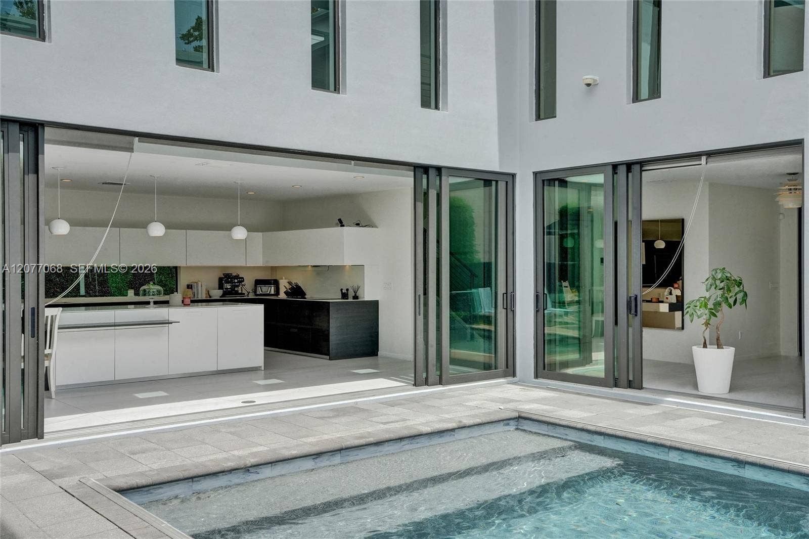 129 N Victoria Park Road, Fort Lauderdale, FL 33301 Photo 7