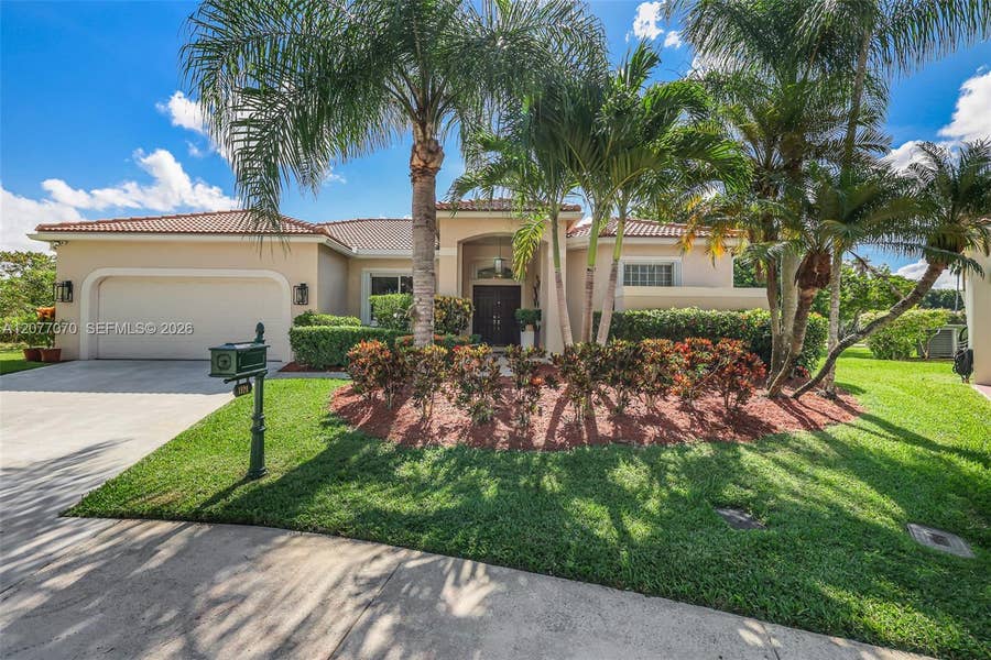 Property photo for 1928 Water Ridge Drive, Weston, FL