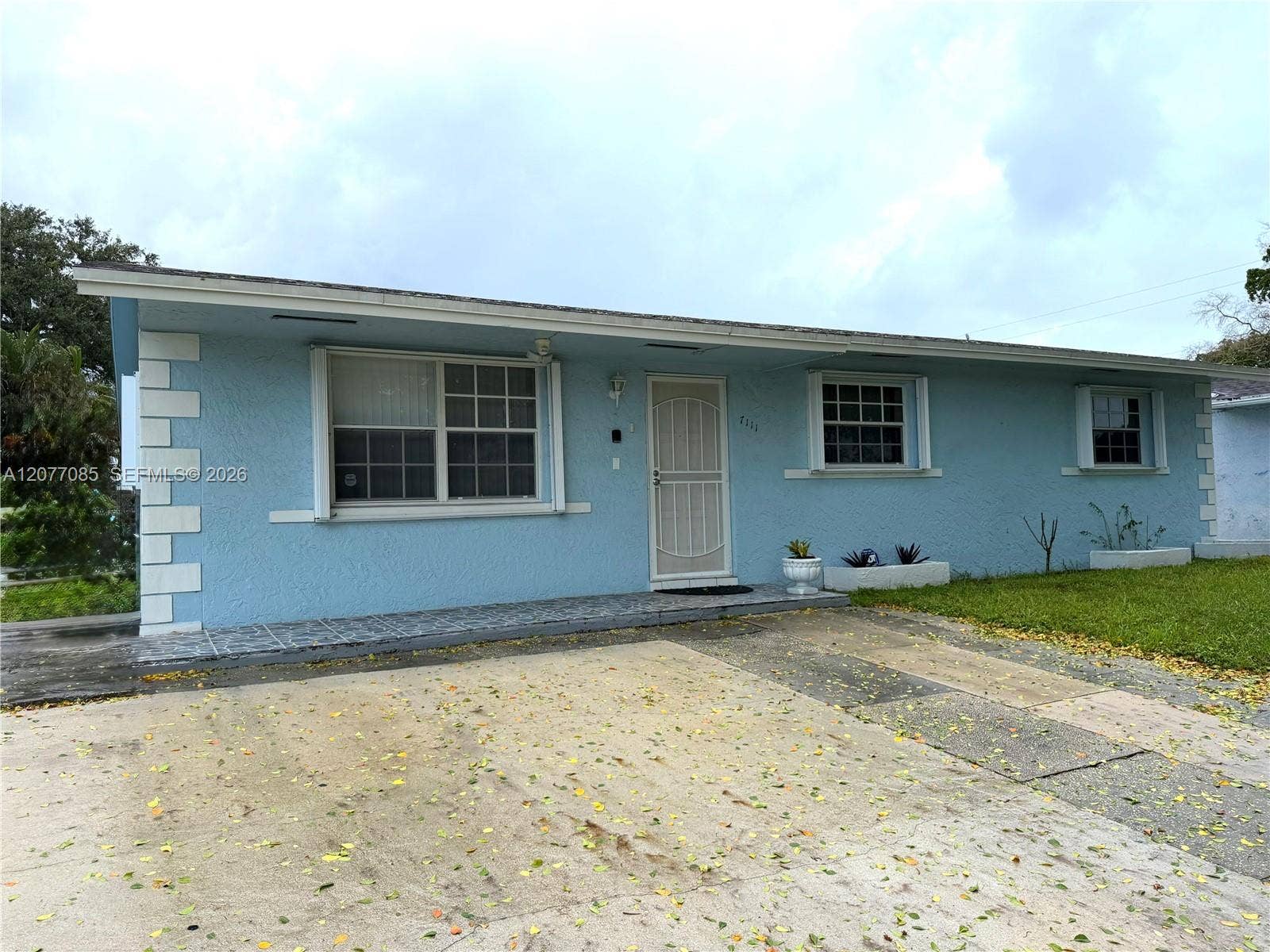 7111 Charleston Street, Hollywood, FL 33024 Photo 1