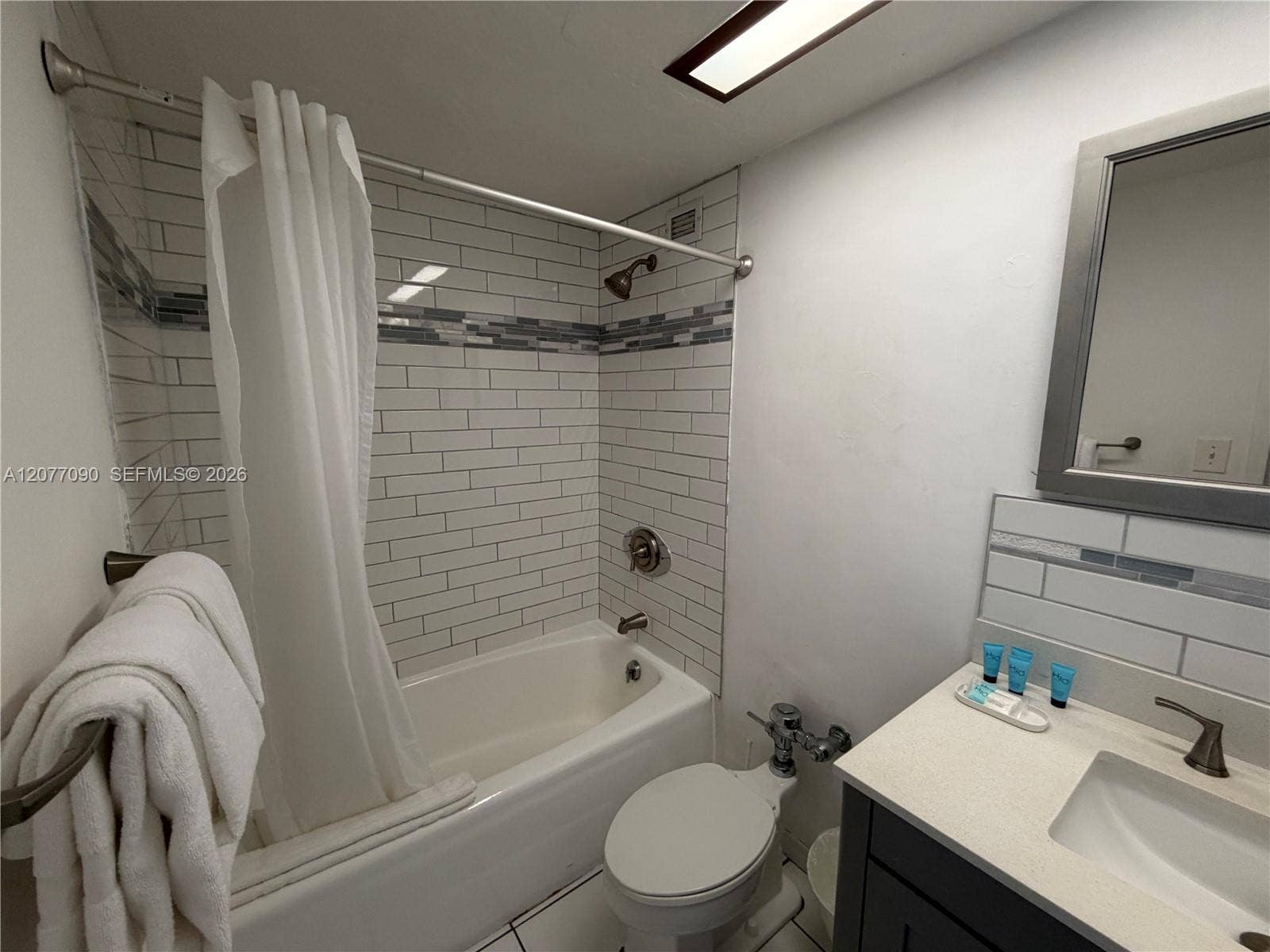 5445 Collins Avenue, #729, Miami Beach, FL 33140 Photo 11