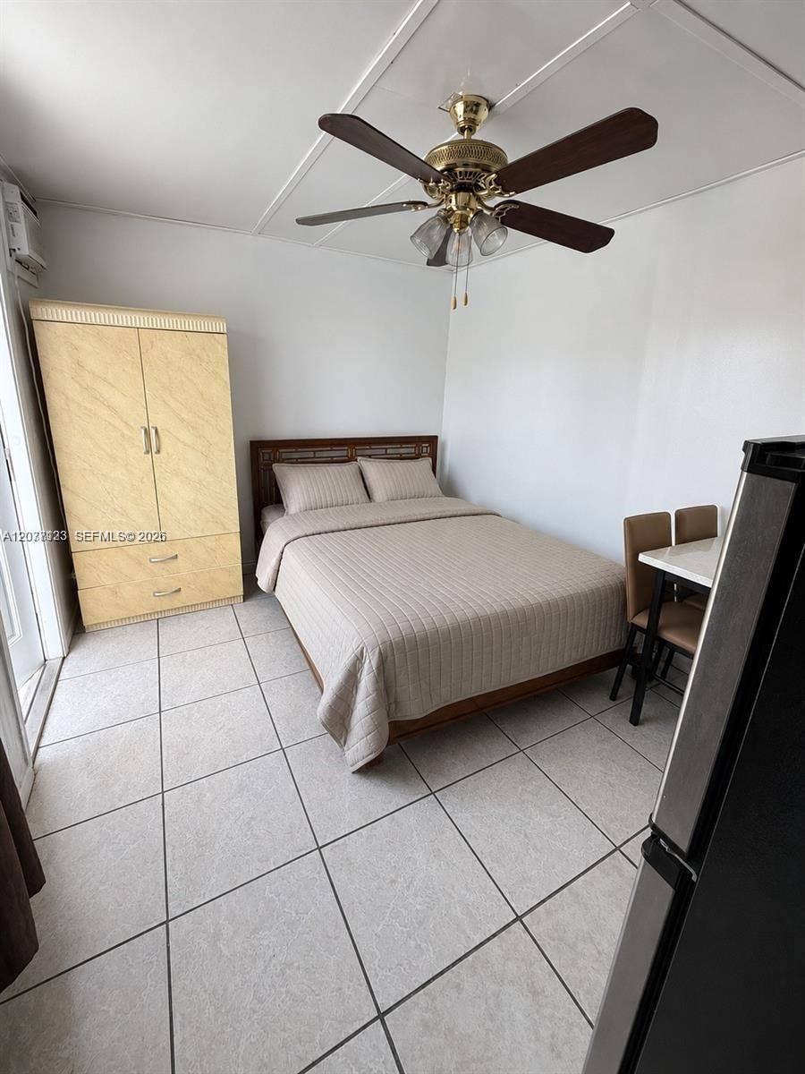 Property photo for Hollywood, FL