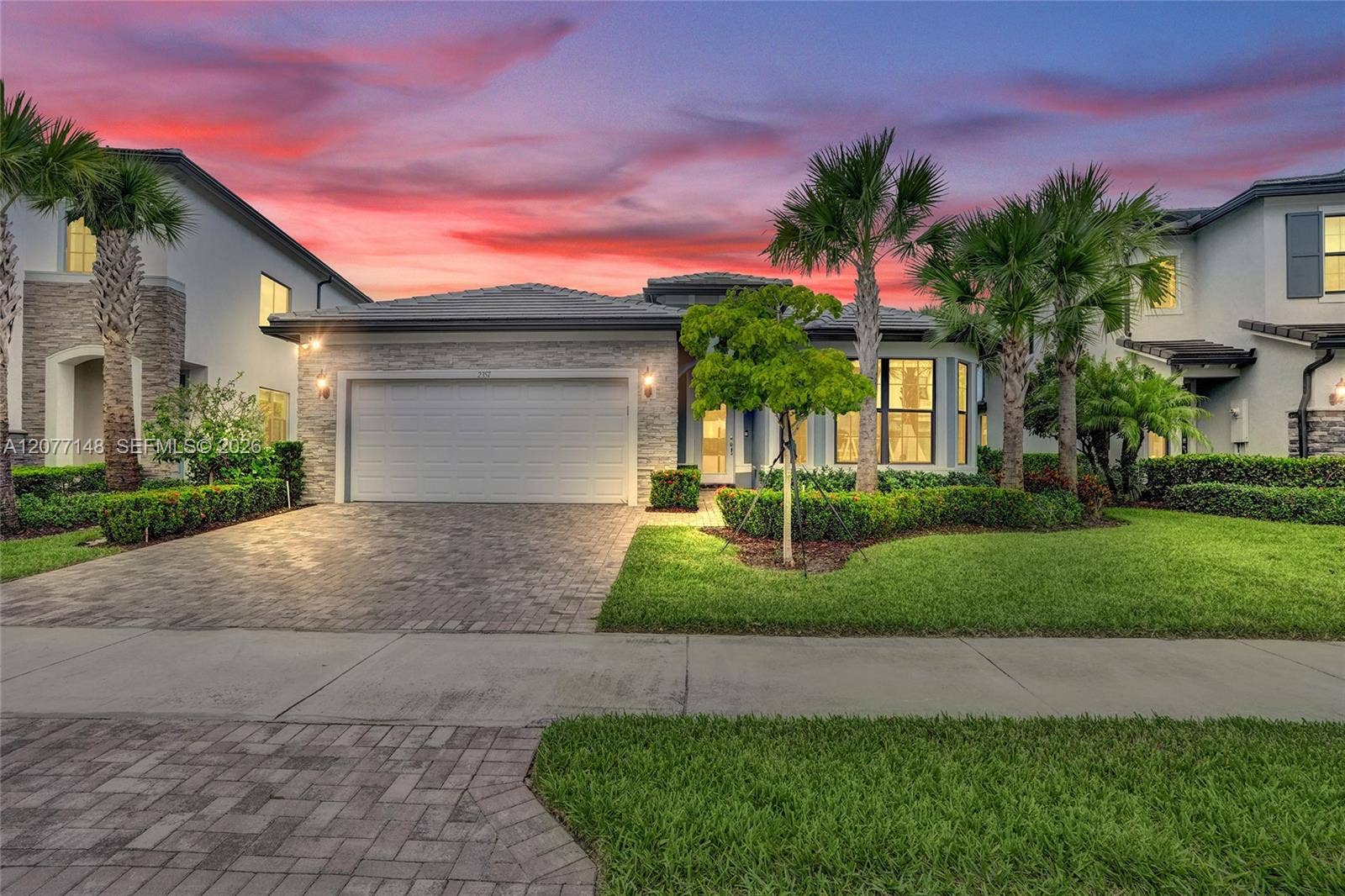 2357 Rollingwood Court, Oakland Park, FL 33309 Photo 2