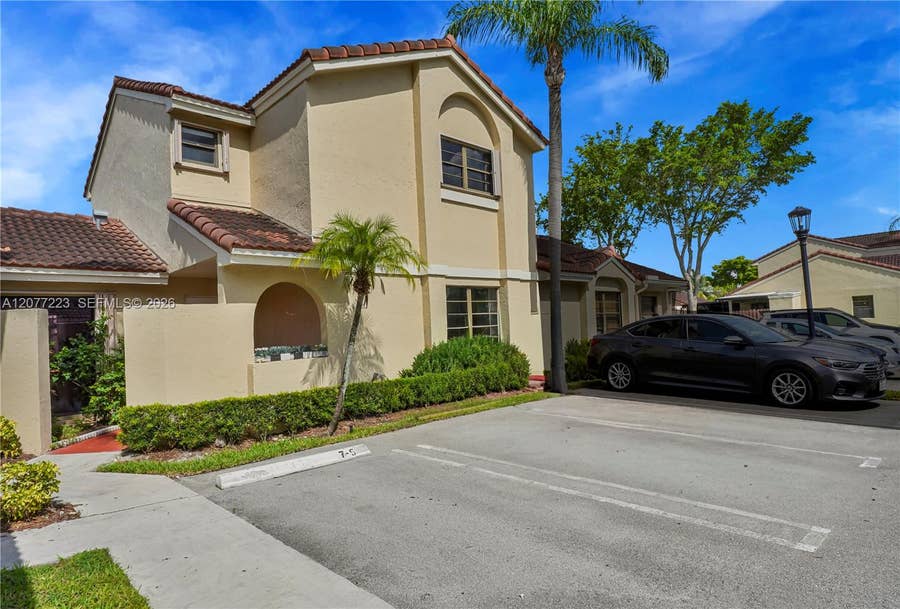 Property photo for 6538 NW 170th Terrace, Hialeah, FL