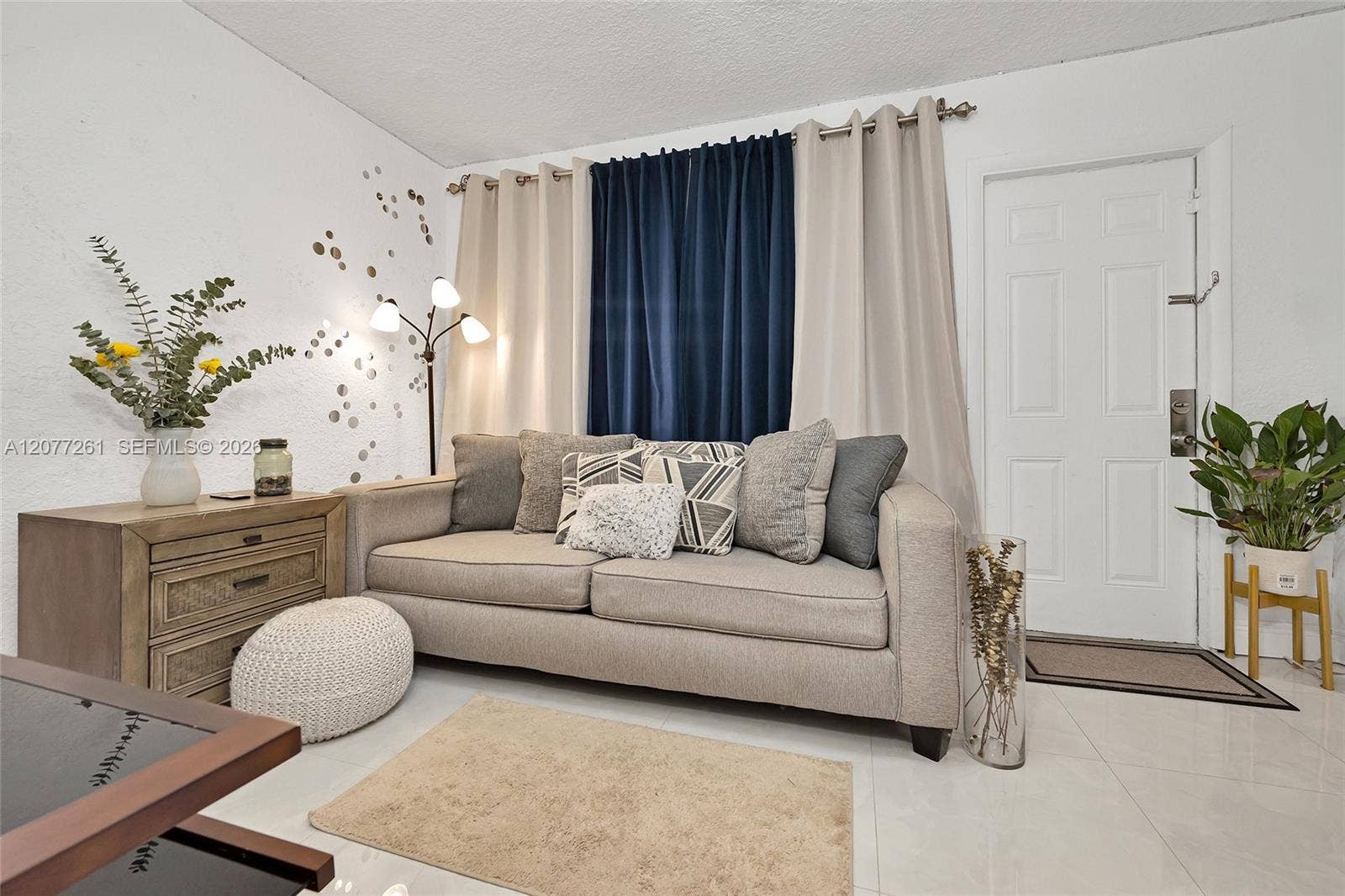 2420 NW 22nd Road, Fort Lauderdale, FL 33311 Photo 9