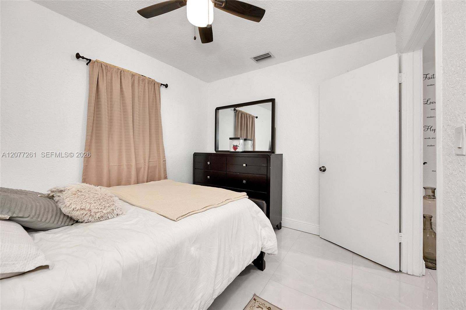 2420 NW 22nd Road, Fort Lauderdale, FL 33311 Photo 20