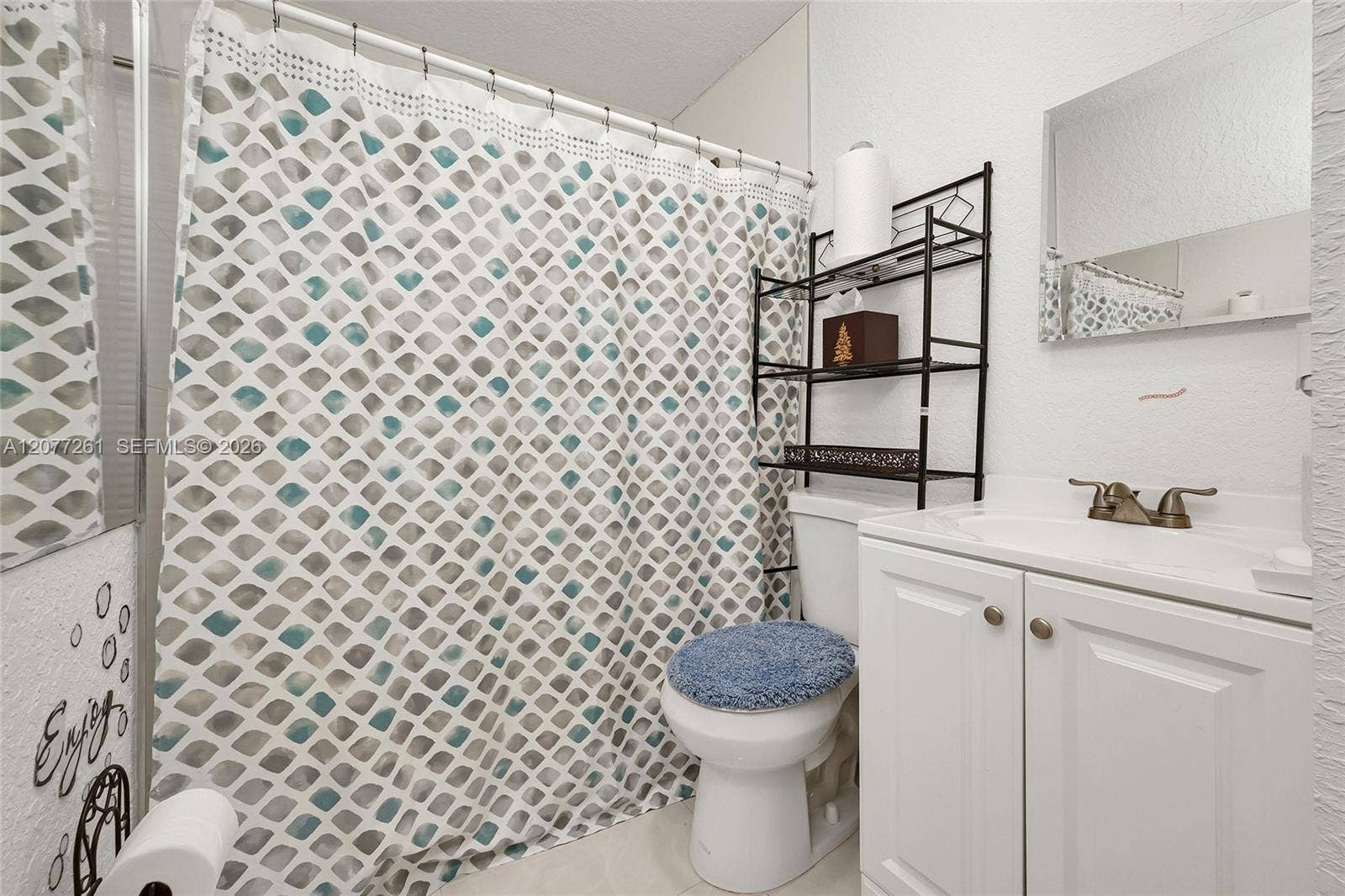 2420 NW 22nd Road, Fort Lauderdale, FL 33311 Photo 21