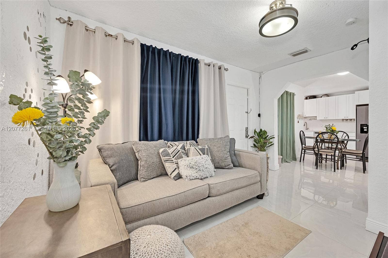 2420 NW 22nd Road, Fort Lauderdale, FL 33311 Photo 8