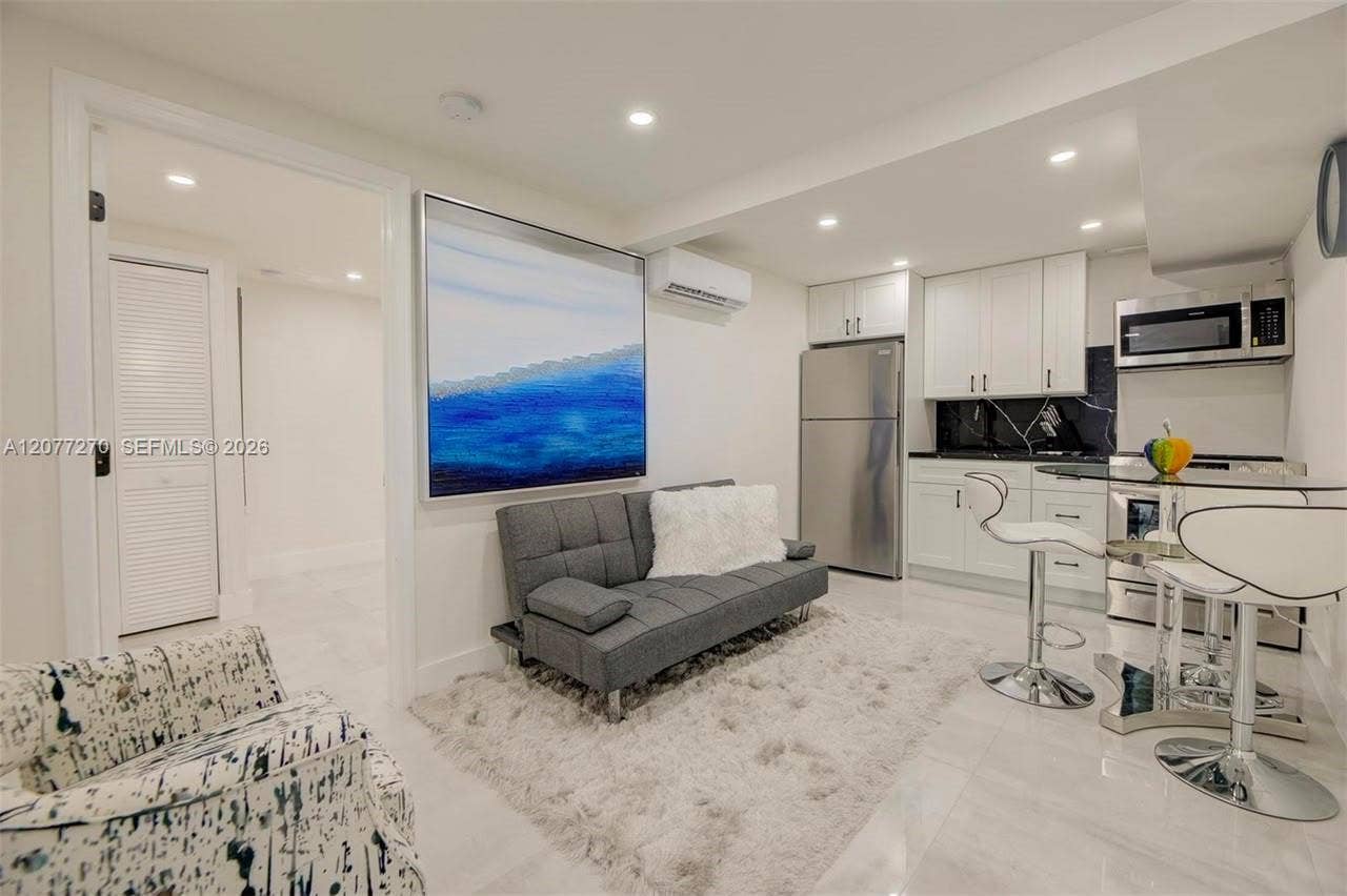52 NE 47th Street, Miami, FL 33137 Photo 46