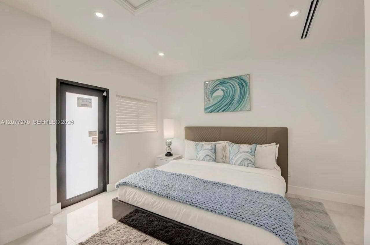 52 NE 47th Street, Miami, FL 33137 Photo 13