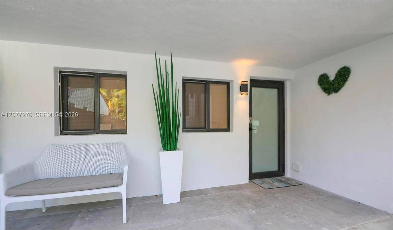 52 NE 47th Street, Miami, FL 33137 Photo 56