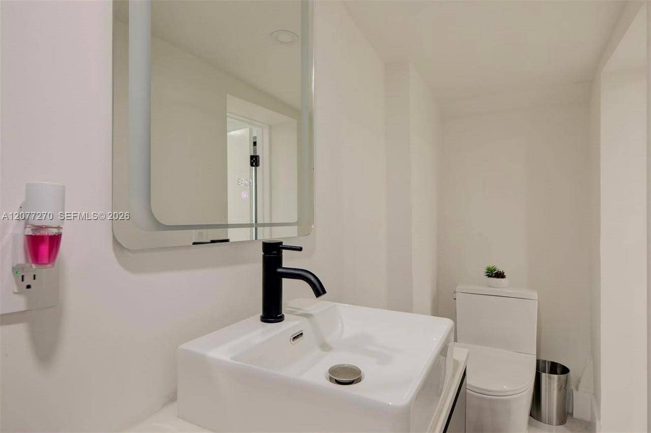 52 NE 47th Street, Miami, FL 33137 Photo 52