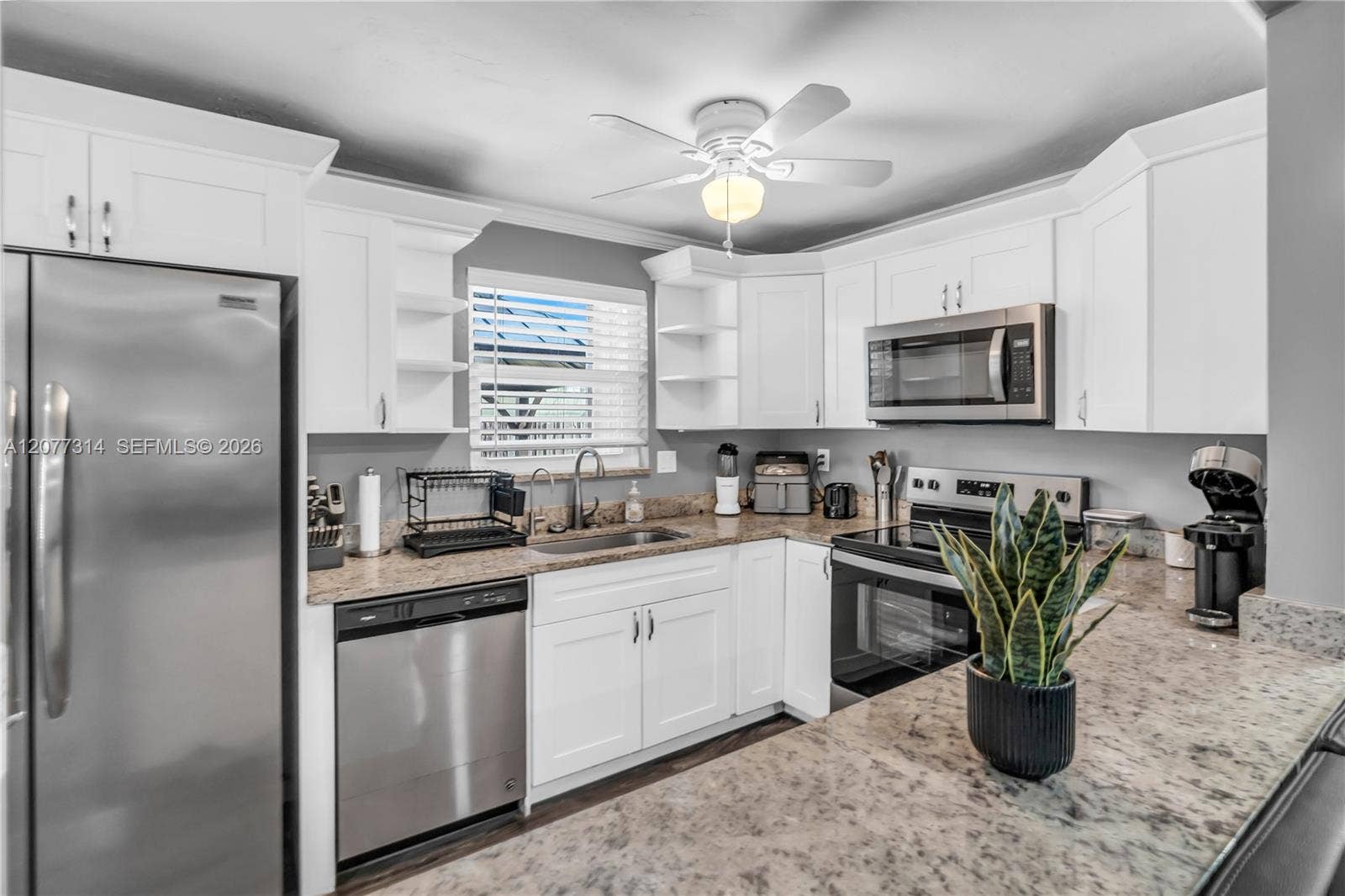 841 NE 59th Street, Oakland Park, FL 33334 Photo 13