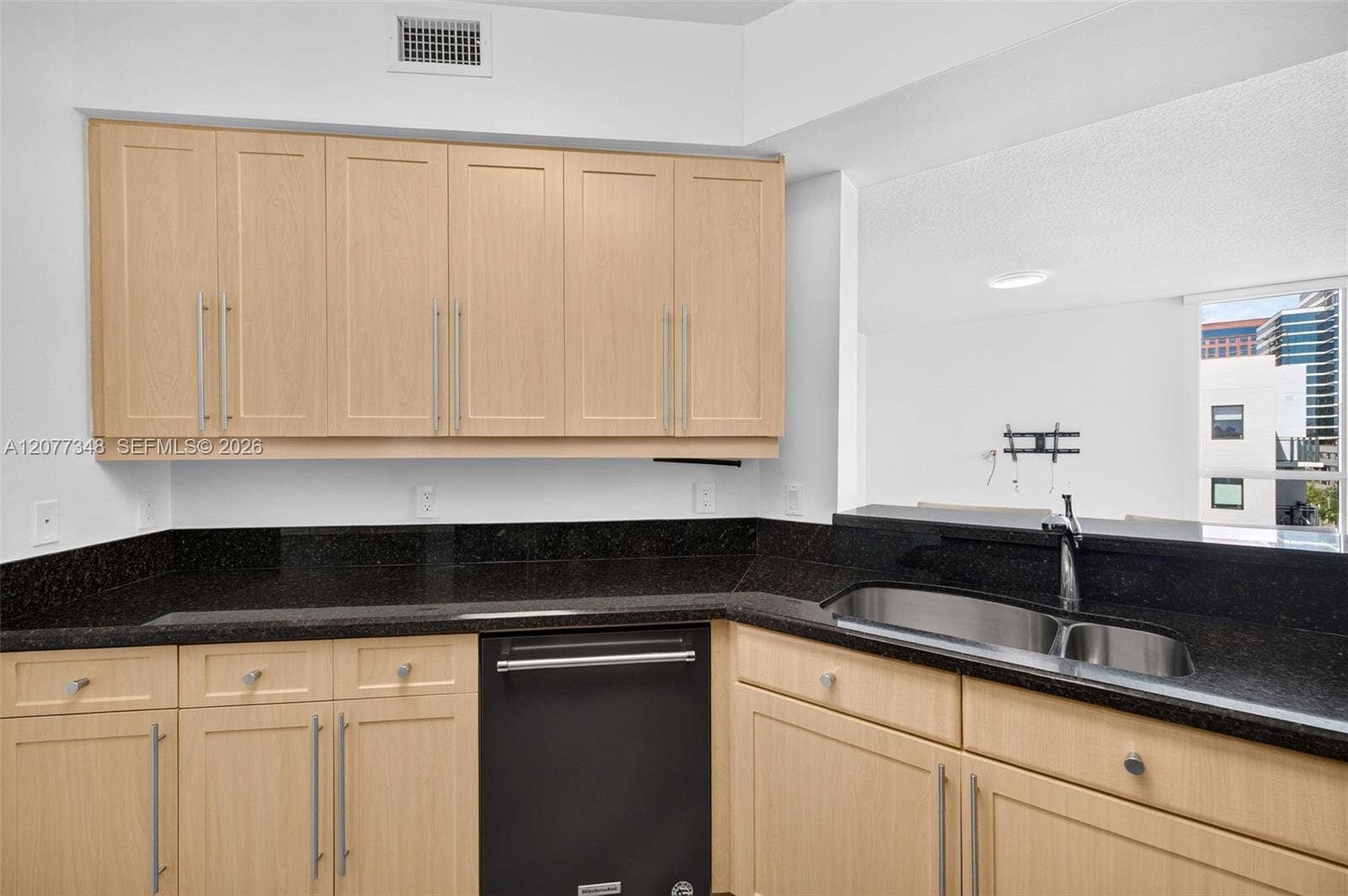 111 SE 8th Avenue, #705, Fort Lauderdale, FL 33301 Photo 12