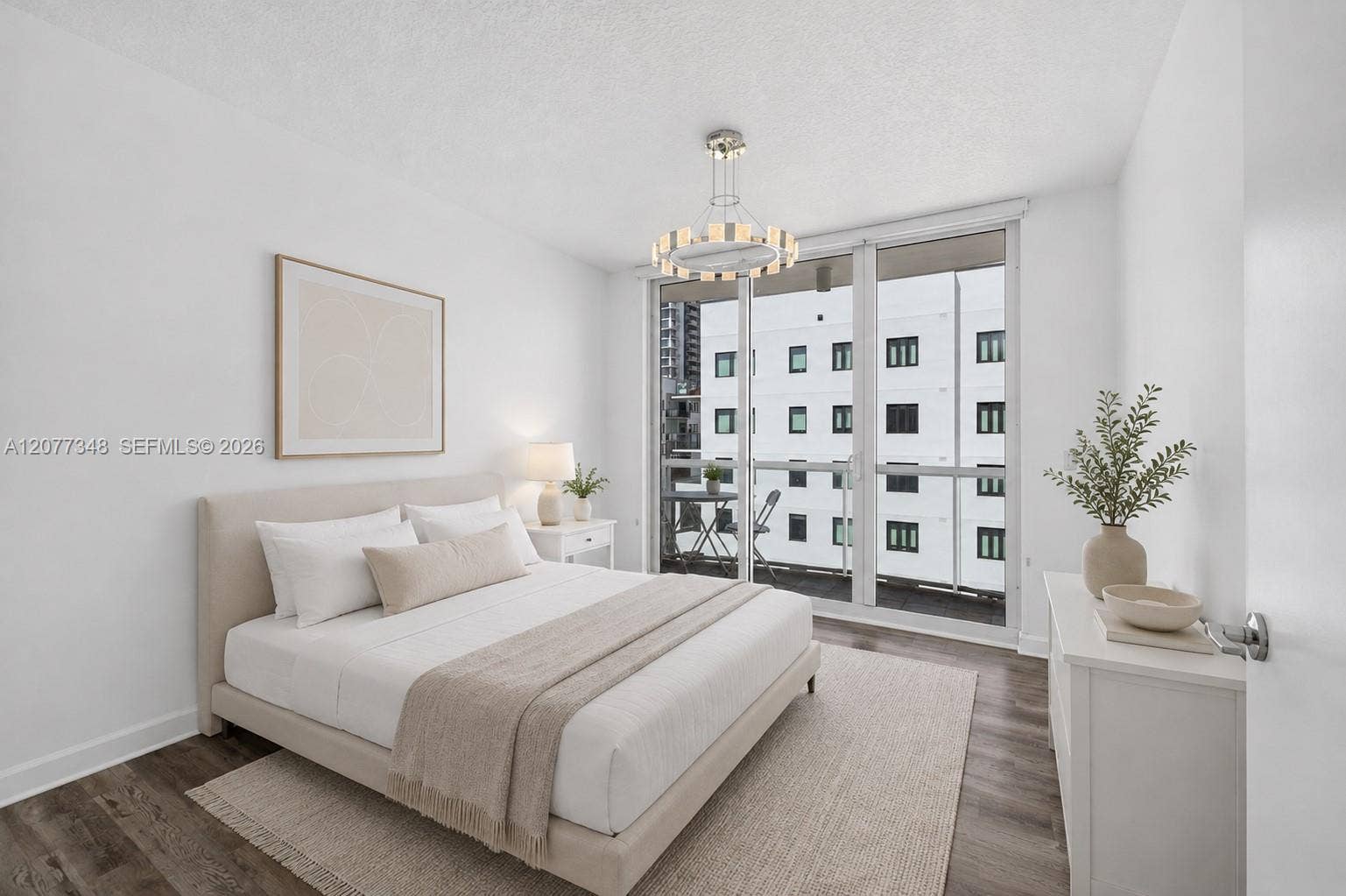 111 SE 8th Avenue, #705, Fort Lauderdale, FL 33301 VIRTUALLY STAGED