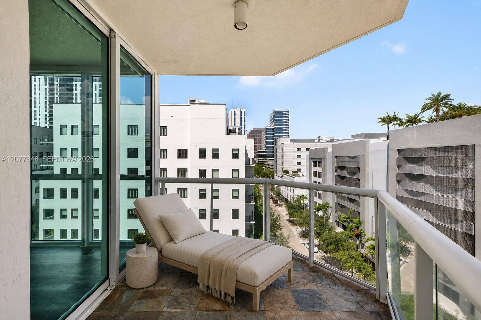 111 SE 8th Avenue, #705, Fort Lauderdale, FL 33301 VIRTUALLY STAGED