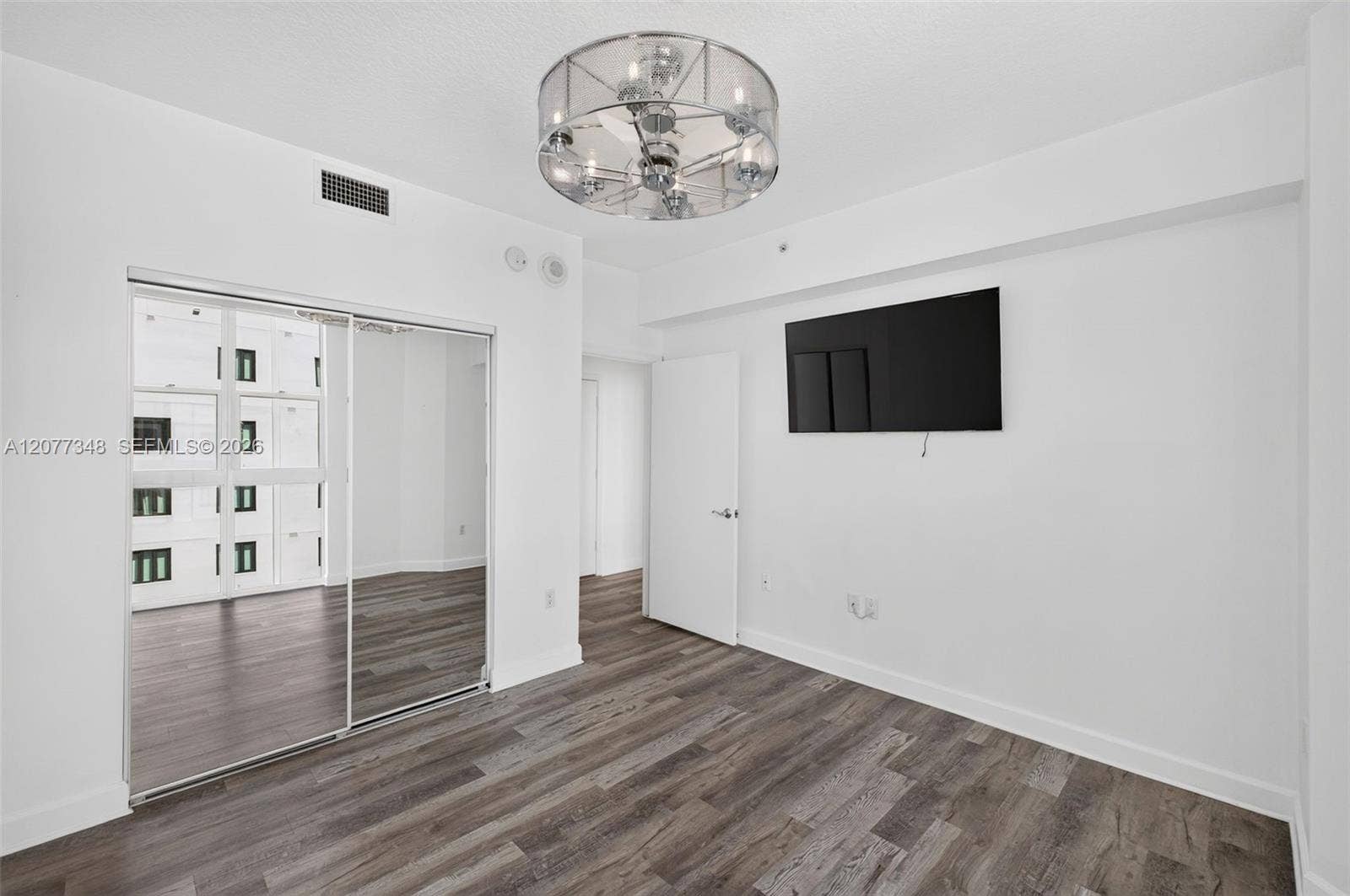 111 SE 8th Avenue, #705, Fort Lauderdale, FL 33301 Photo 42