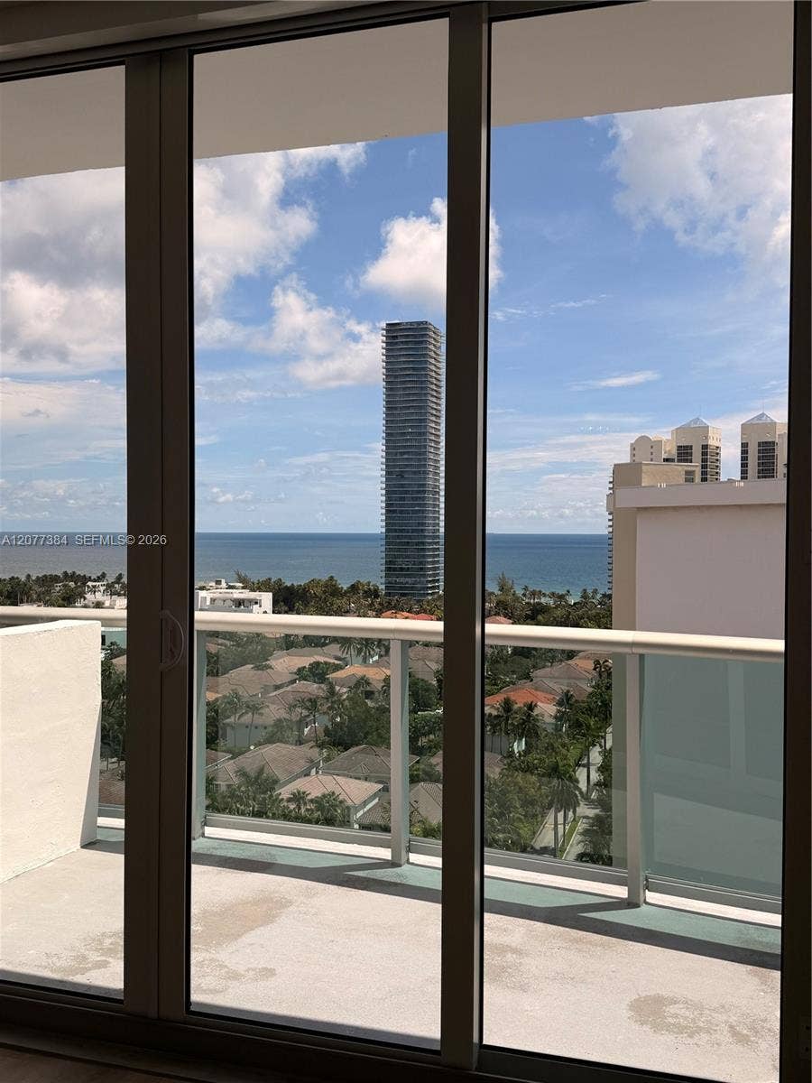 19390 Collins Avenue, #PH-24, Sunny Isles Beach, Sunny Isles Beach, FL 33160 Photo 7