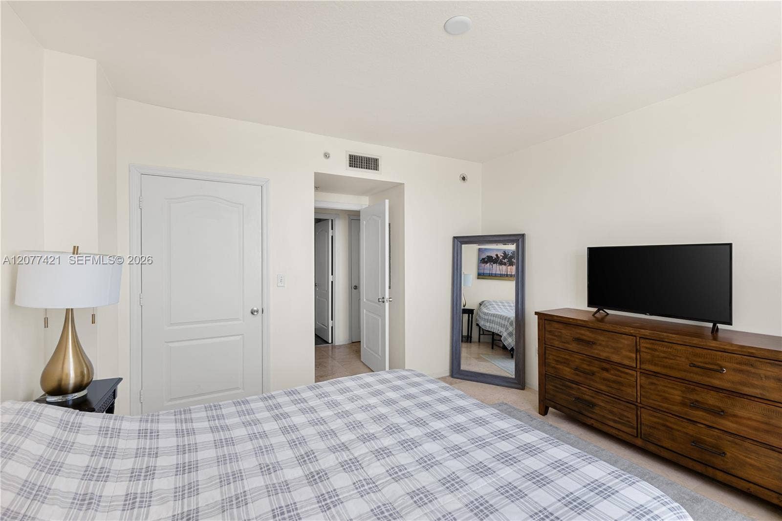 100 N Federal Highway, #622, Fort Lauderdale, FL 33301 Photo 16