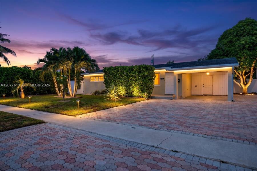 Property photo for 2061 SW 38th Avenue, Fort Lauderdale, FL