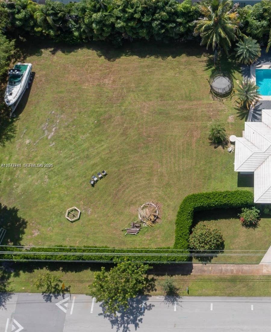 Property photo for 2 NE St 2nd Street, Pompano Beach, FL
