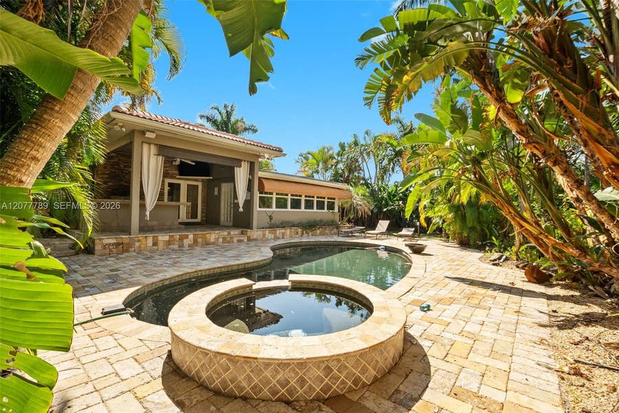 Property photo for 2725 NE 21st Avenue, Fort Lauderdale, FL