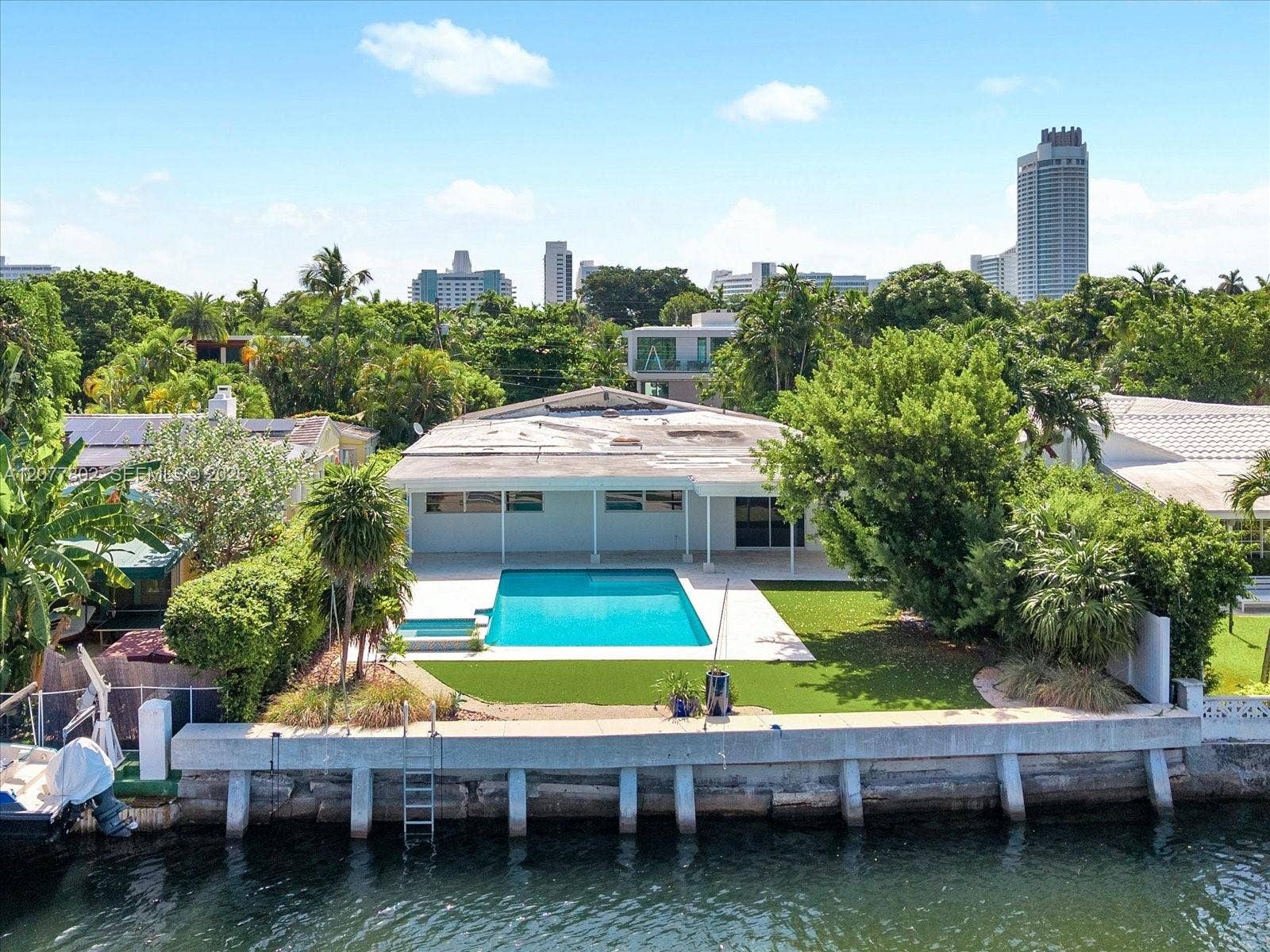 4560 Prairie Avenue, Miami Beach, FL 33140 Photo 17