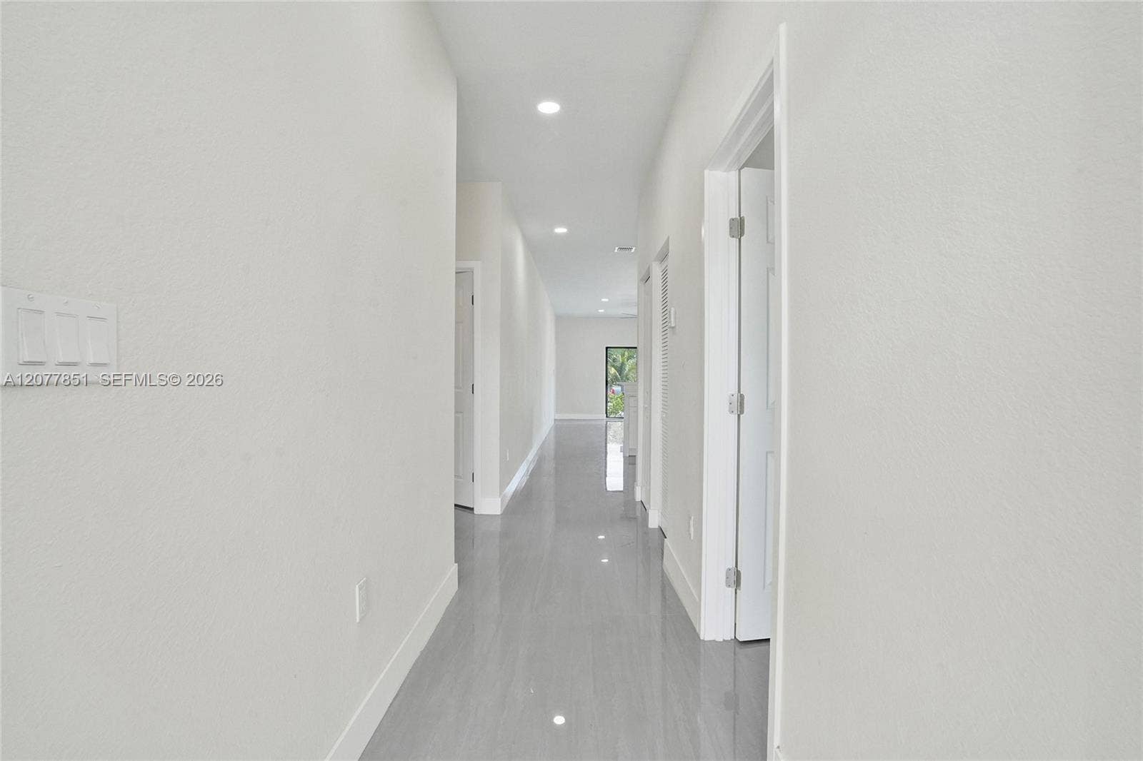 599 SW 12th Avenue, Dania Beach, FL 33004 Photo 6