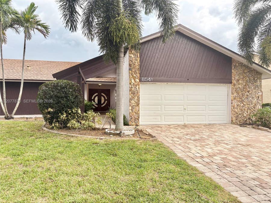 Property photo for 8541 NW 54th Street, Lauderhill, FL