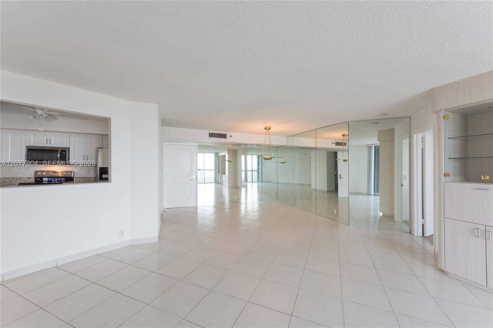 3500 Mystic Pointe Drive, #2202, Aventura, FL 33180 Photo 9