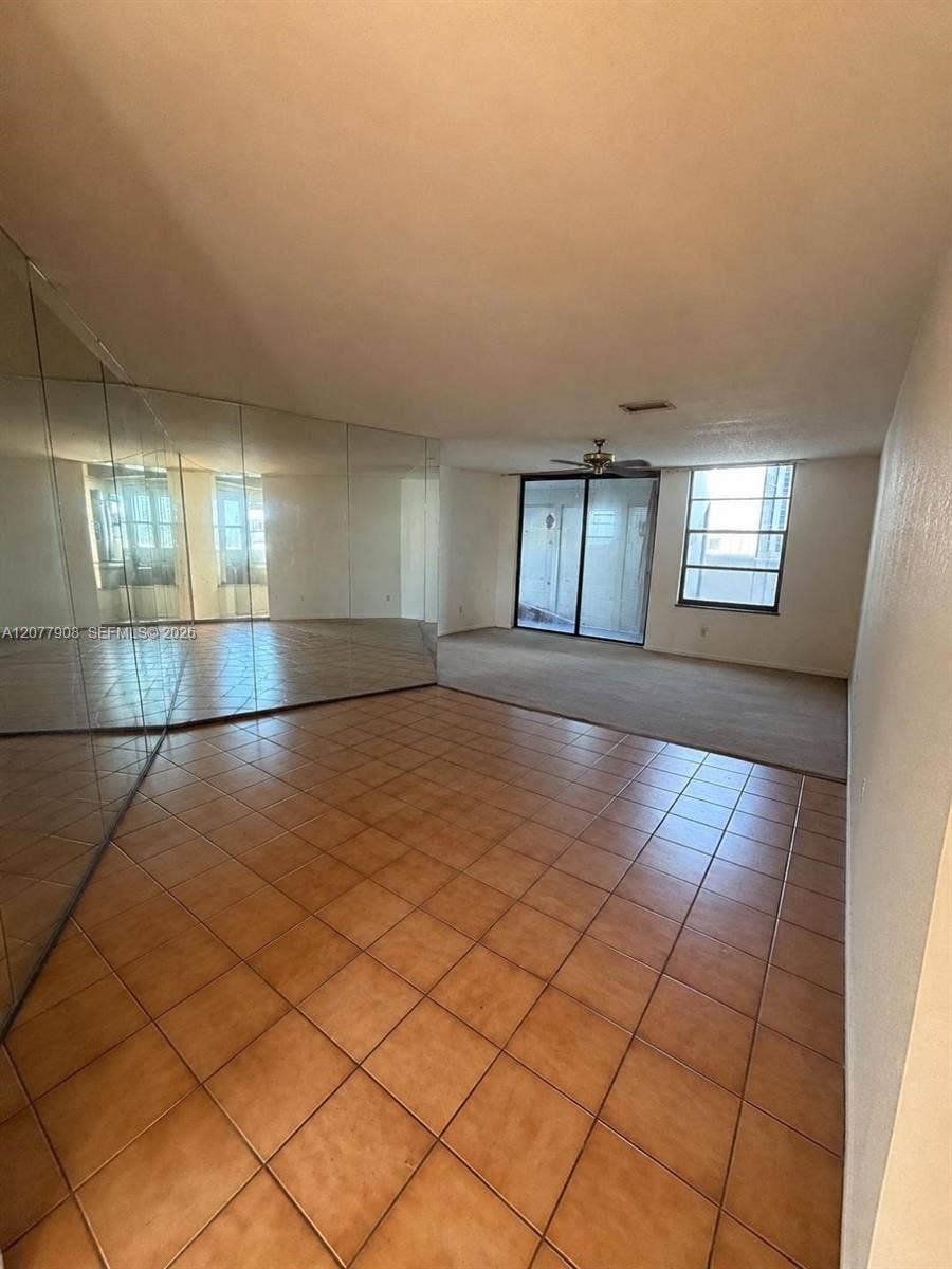 Property photo for 20500 W Country Club Drive, #818, Aventura, FL