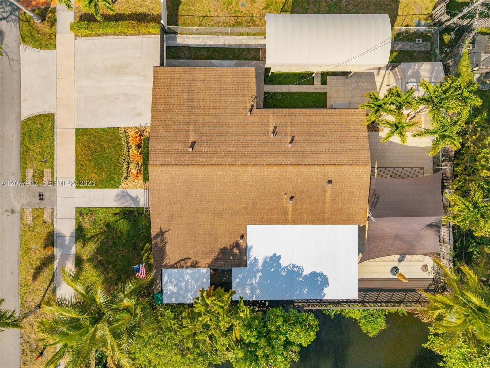 2485 NE 214th Street, Miami, FL 33180 Photo 45