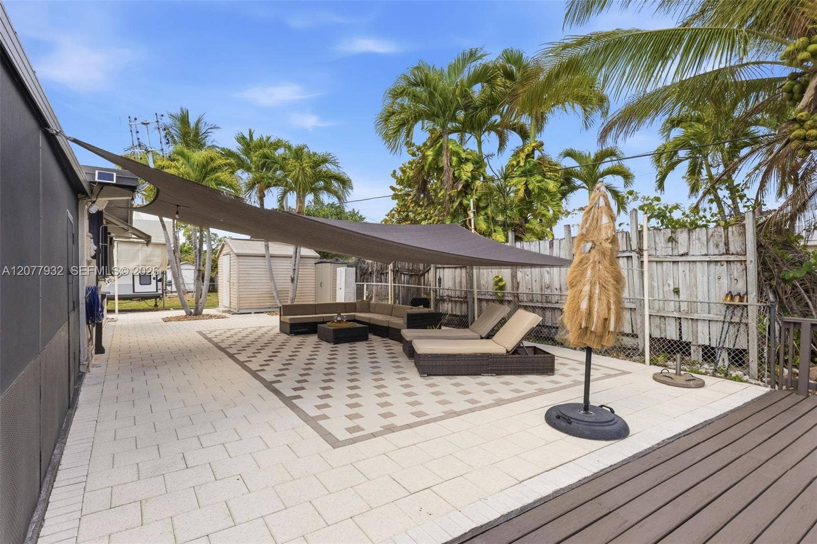 2485 NE 214th Street, Miami, FL 33180 Photo 37