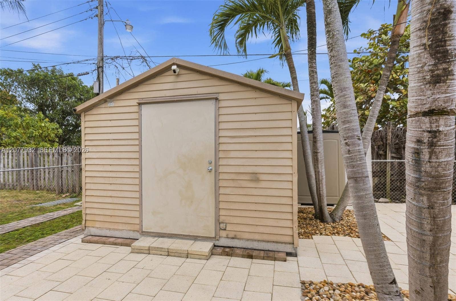 2485 NE 214th Street, Miami, FL 33180 Photo 38