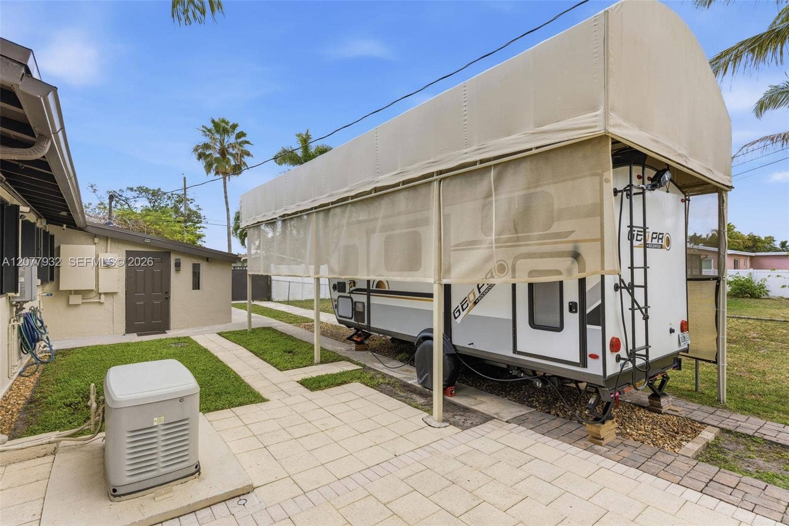 2485 NE 214th Street, Miami, FL 33180 Photo 39