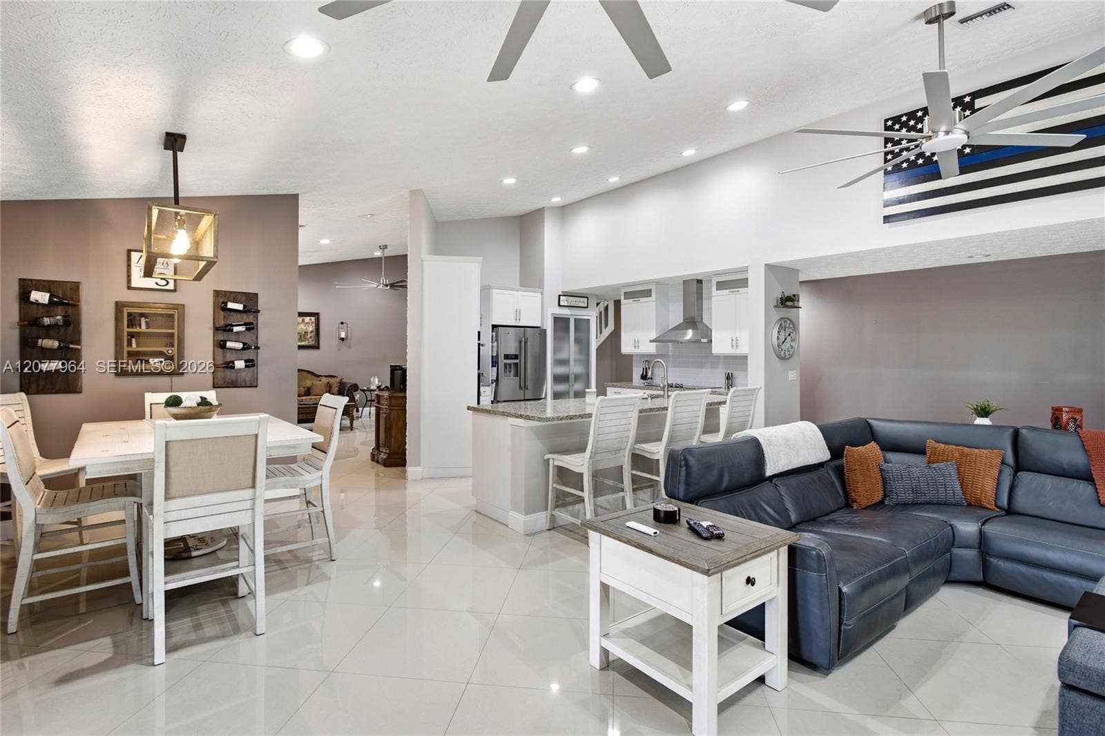 3151 SW 133rd Terrace, Davie, FL 33330 FAMILY ROOM/BREAKFAST TABLE OFF KITCHEN