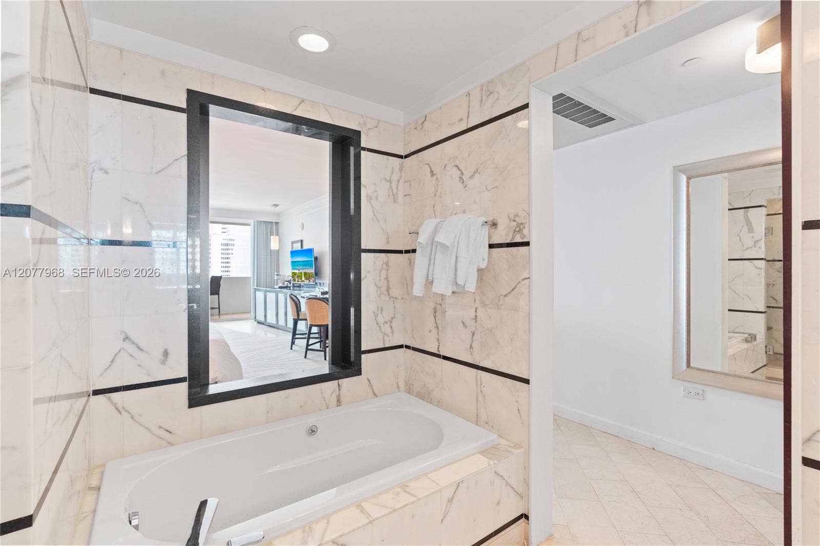 4391 Collins Avenue, #803, Miami Beach, FL 33140 Photo 21