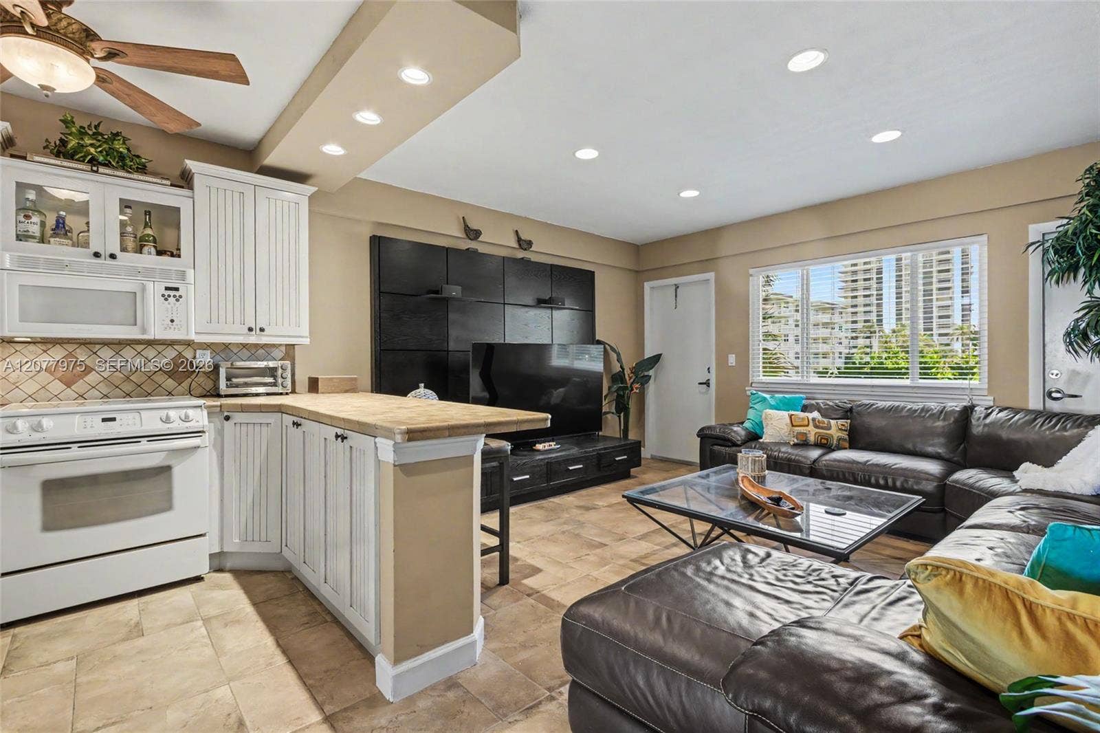 1801 S Surf Road, #2G, Hollywood, FL 33019 Photo 6