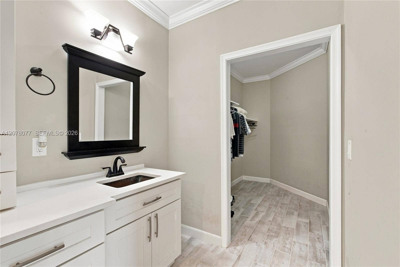 6526 Windsor Drive, Parkland, FL 33067 Bathroom - Walk-in Closet