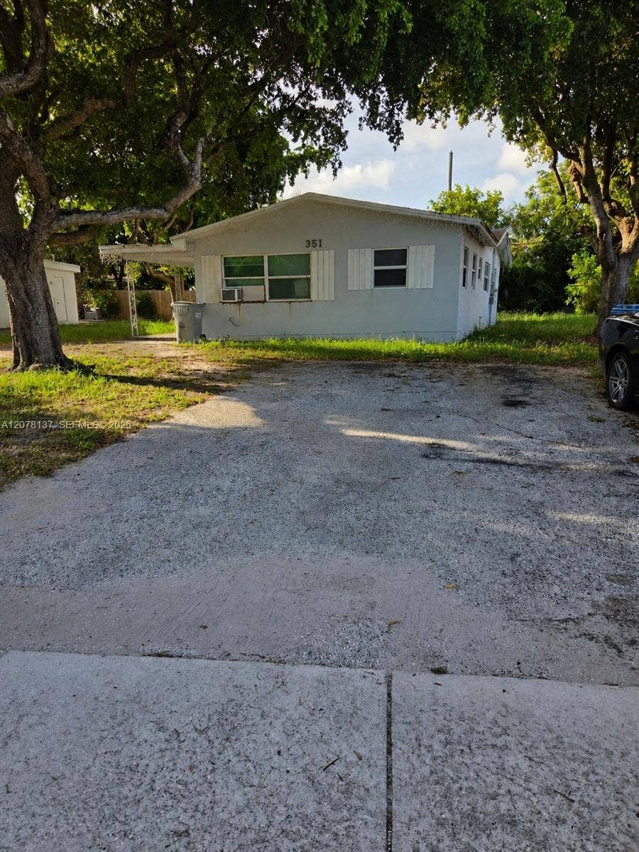 Property photo for 351 NE 25th Court, Pompano Beach, FL