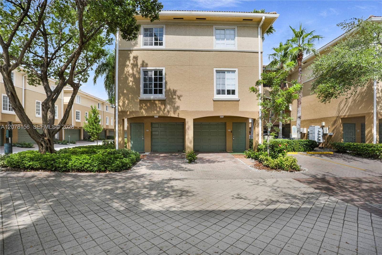 2941 NE 185th Street, #1305, Miami, FL 33180 Photo 16