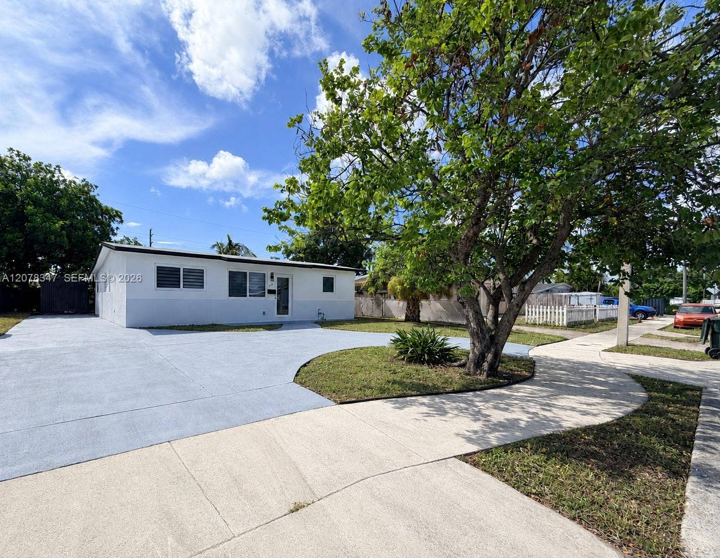 4130 NW 11th Avenue, Oakland Park, FL 33309 Photo 1