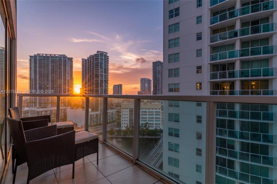 Property photo for 41 SE 5th Street, #1117, Miami, FL