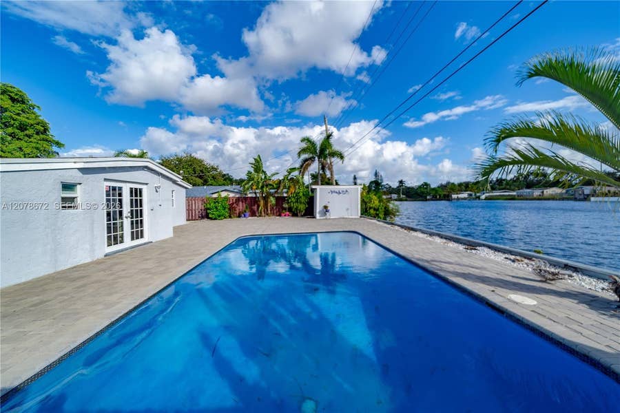 Property photo for 5900 N Farragut Drive, #0, Hollywood, FL