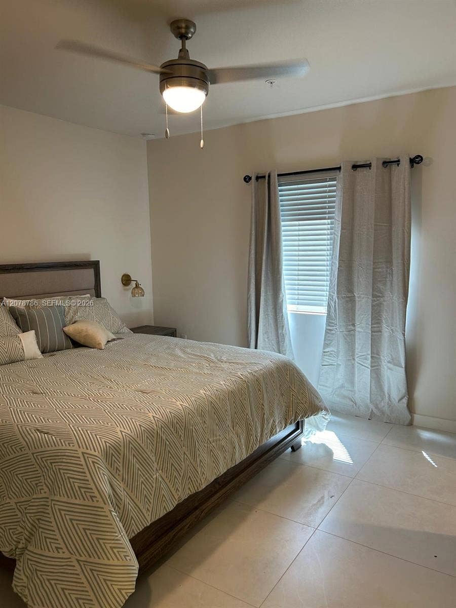 610 NE 2nd Street, #304, Dania, Dania Beach, FL 33004 Photo 13