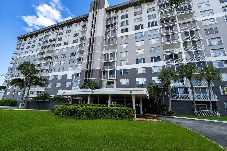Property photo for 3850 Washington Street, #314, Hollywood, FL