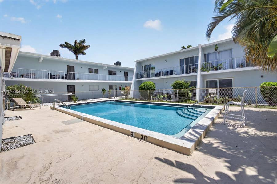 Property photo for 725 Hummingbird Way, #109, North Palm Beach, FL