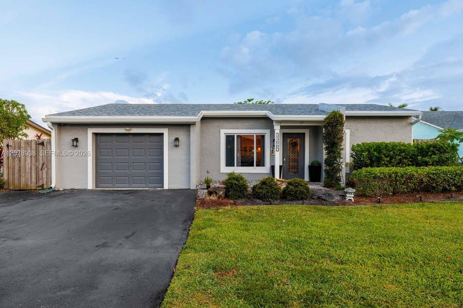 Property photo for 11660 NW 38th Place, Sunrise, FL