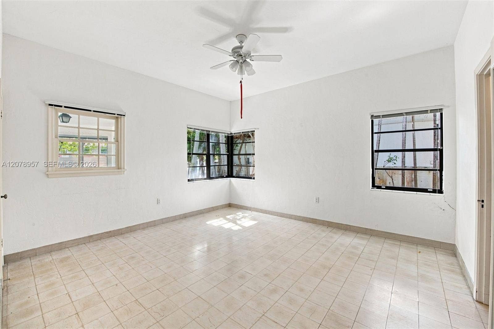 5680 Pine Tree Drive, Miami Beach, FL 33140 Photo 20