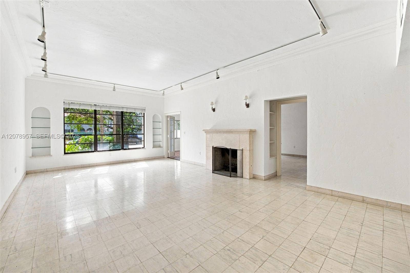 5680 Pine Tree Drive, Miami Beach, FL 33140 Photo 7