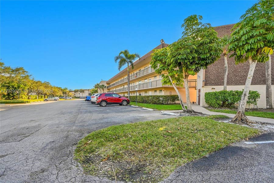 Property photo for 1801 NW 75th Avenue, #305, Plantation, FL